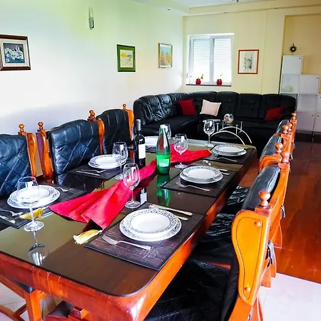 Appartement Domalu Zadar